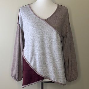 AVA JAMES Burgendy V-Neck Colorblock Sweater M